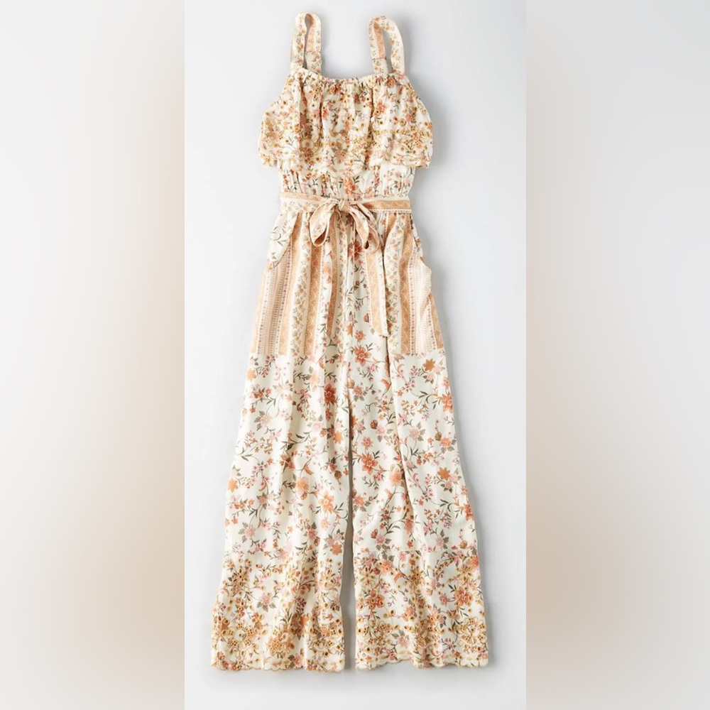 American Eagle Cream Patchwork Broderie Jumpsuit Sz XS Short